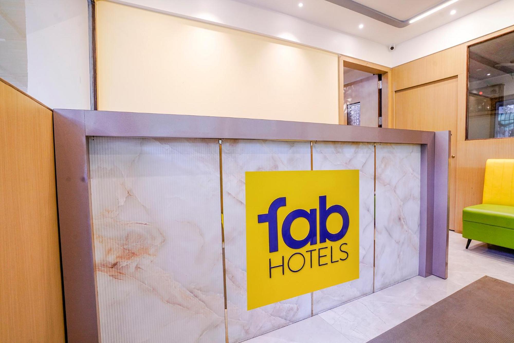 Hotel Fabexpress Utsav Residency - Nr Panvel Jāmb Exterior foto